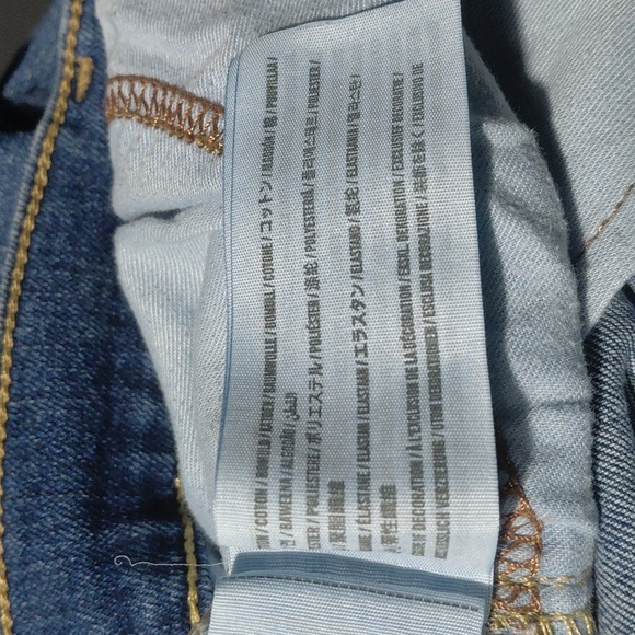 599332....Hollister Straight leg Jeans Size  W26 L30, 9"Rise - Picture 6 of 6